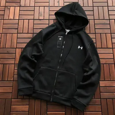 ￥~225 U🔥D🔥R A🔥MO🔥R HOODIE FLEECE 22111144 (im 185CM 80KG iwear size XL in the photo)