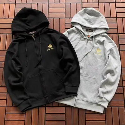 ￥~225 L🔥🔥O P🔥A🔥A HOODIE 22111250 (im 176CM 58KG iwear size M in the photo)
