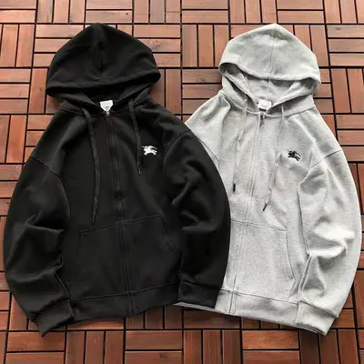 ¥~225 B🔥RB🔥RRY HOODIE 22111206 (im 176CM 58KG iwear size M in the photo)