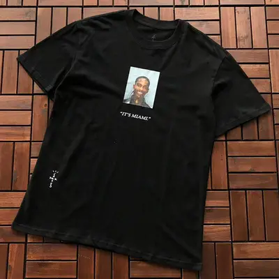 ￥~79 TRAVIS SCOTT T-SHIRT 33111475 (im 185CM 80KG iwear size M in the photo)