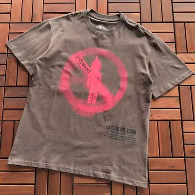 ￥~79 TRAVIS SCOTT T-SHIRT 33111440 (im 185CM 80KG iwear size M in the photo)