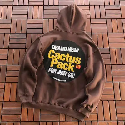 ¥~125 TRAVIS SCOTT&MCDONALD HOODIE FLEECE 33111445 (im 185CM 80KG iwear size M in the photo)