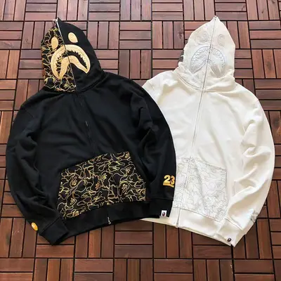 ¥~249 BAPE HOODIE 22111412 (im 176CM 58KG iwear size M in the photo) 22111412