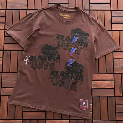 ¥~79 TRAVIS SCOTT T-SHIRT 33111407 (im 185CM 80KG iwear size M in the photo)