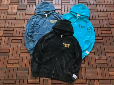 ¥~189 GALLERY DEPT HOODIE 11111403 (im 176CM 58KG iwear size M in the photo)