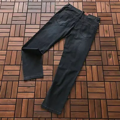 ¥~169 L🔥🔥O P🔥A🔥A JEANS 22111609 (im 185CM 80KG iwear size 32 in the photo)