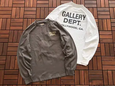 ￥~109 GALLERY DEPT LONG-SLEEVE 11111711 (im 176CM 58KG iwear size S in the photo)
