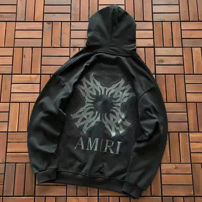 ￥~135 AMIRI HOODIE 33111764 (im 185CM 80KG iwear size M in the photo)