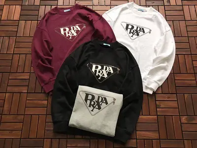 ￥~165 P🔥A🔥A SWEATER 11111813 (im 176CM 58KG iwear size M in the photo)