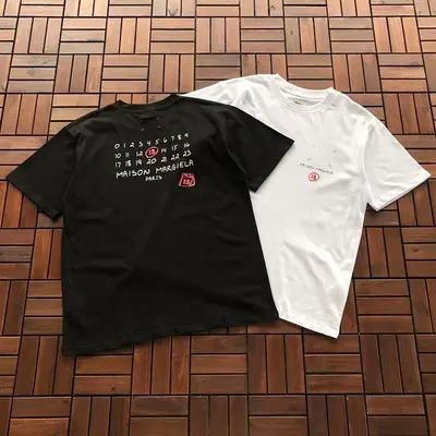 ￥~95 M🔥IS🔥N M🔥R🔥IE🔥A T-SHIRT 22111834 (im 176CM 58KG iwear size 46 in the photo)