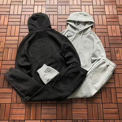 TOP¥~239 PANTS¥~219 B🔥RB🔥RRY HOODIE TROUSERS 11111806 (im 176CM 58KG iwear size M in the photo)