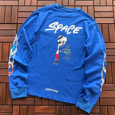 ¥~99 CH🔥OM🔥 HE🔥RTS LONG-SLEEVE 33111922 (im 180CM 68KG iwear size M in the photo)