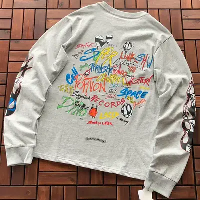 ¥~99 CH🔥OM🔥 HE🔥RTS LONG-SLEEVE 33111914 (im 180CM 68KG iwear size M in the photo)