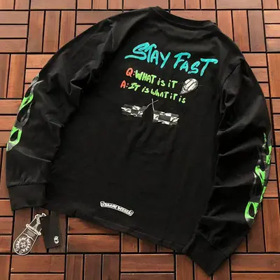 ¥~99 CH🔥OM🔥 HE🔥RTS LONG-SLEEVE 33111917 (im 180CM 68KG iwear size M in the photo)
