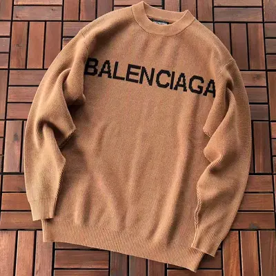 ￥~159 B🔥L🔥🔥🔥IA🔥A SWEATER 33111956 (im 180CM 68KG iwear size L in the photo)