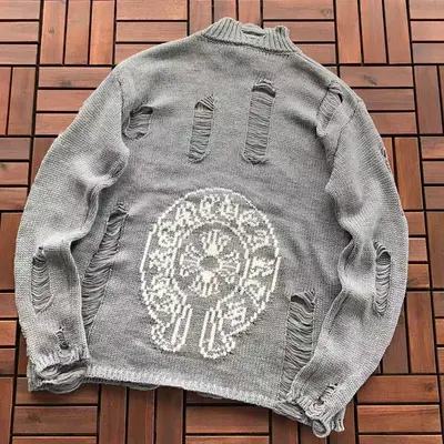 ￥~165 CH🔥OM🔥 HE🔥RTS SWEATER 33111947 (im 180CM 68KG iwear size M in the photo)