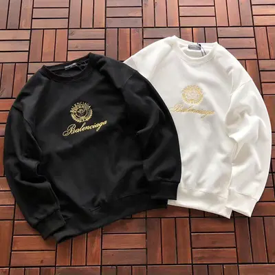 ￥~175 B🔥L🔥🔥🔥IA🔥A SWEATER 22112104 (im 176CM 58KG iwear size M in the photo)