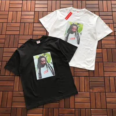 ￥~89 S🔥P🔥E🔥E T-SHIRT 11112118 (im 176CM 58KG iwear size S in the photo)