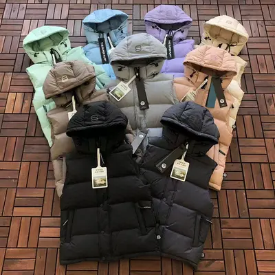 ￥~549 ARITZIA DOWN VEST WOMAN 44112199