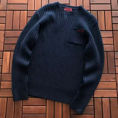 ￥~289 G🔥C🔥I SWEATER 11112105 (im 176CM 58KG iwear size M in the photo)