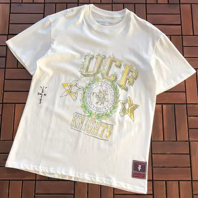￥~75 TRAVIS SCOTT T-SHIRT 33112127 (im 176CM 58KG iwear size M in the photo)