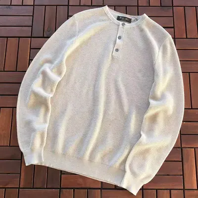 ￥~289 L🔥🔥O P🔥A🔥A SWEATER 11112101 (im 176CM 58KG iwear size M in the photo)