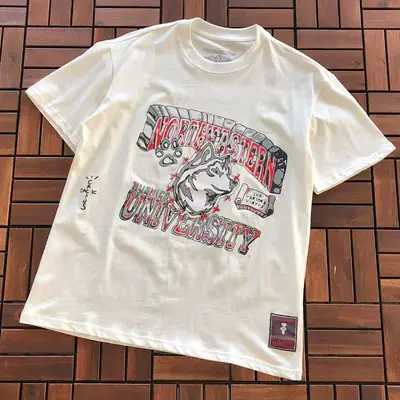 ￥~75 TRAVIS SCOTT T-SHIRT 33112132 (im 176CM 58KG iwear size M in the photo)