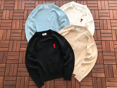 ￥~135 A🔥I SWEATER 11112212 (im 176CM 58KG iwear size S in the photo)