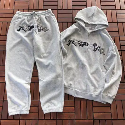 TOP￥~135 PANTS￥~125 TRAPSTAR HOODIE TROUSERS 33112214 (im 176CM 58KG iwear size M in the photo)