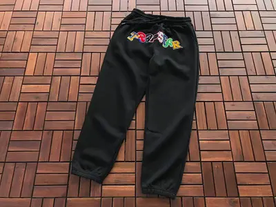 ¥~125 TRAPSTAR TROUSERS FLEECE 33112201 (im 176CM 58KG iwear size M in the photo)