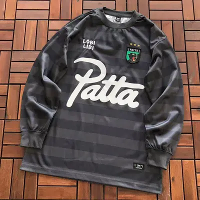 ¥~99 PATTA LONG-SLEEVE 33112358 (im 176CM 58KG iwear size M in the photo)