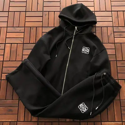 ￥~419 L🔥E🔥🔥 HOODIE TROUSERS 33112631 (im 180CM 68KG iwear size L in the photo)