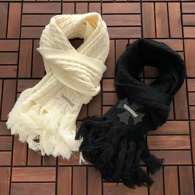 ￥~99 CH🔥OM🔥 HE🔥RTS SCARF 22112610