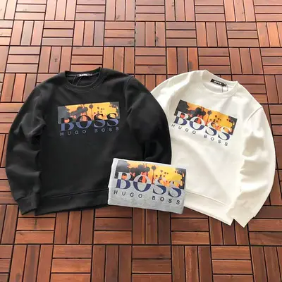 ￥~175 H🔥G🔥 B🔥🔥S SWEATER FLEECE 22112728 (im 176CM 58KG iwear size M in the photo)