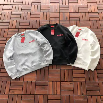 ￥~175 H🔥G🔥 B🔥🔥S SWEATER FLEECE 22112727 (im 176CM 58KG iwear size M in the photo)