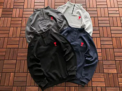￥~225 A🔥I SWEATER 22112718 (im 176CM 58KG iwear size L in the photo)