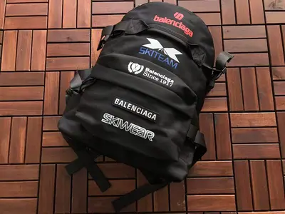 ￥~555 B🔥L🔥🔥🔥IA🔥A BAG 22112704 (长52CM*宽34CM*高11CM）