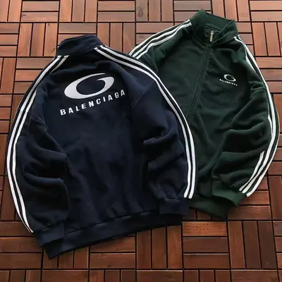 ￥~295 B🔥L🔥🔥🔥IA🔥A JACKET FLEECE 33113001 (im 176CM 58KG iwear size S in the photo)