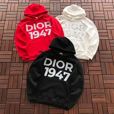 ￥~225 D🔥O🔥 HOODIE FLEECE 22113009 (im 176CM 58KG iwear size M in the photo)