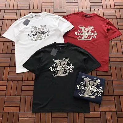 ￥~115 L🔥 T-SHIRT 11120116 (im 176CM 58KG iwear size M in the photo)