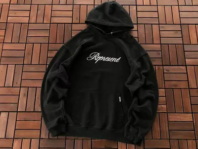 ￥~135 REPRESENT HOODIE 33120114 (im 184CM 80KG iwear size M in the photo)