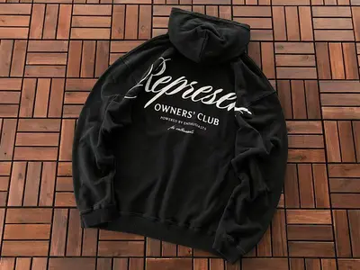 ￥~135 REPRESENT HOODIE 33120113 (im 184CM 80KG iwear size M in the photo)