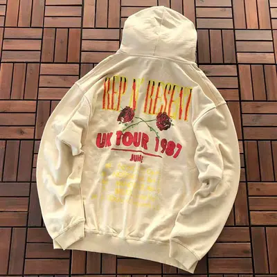 ￥~135 REPRESENT HOODIE 33120109 (im 184CM 80KG iwear size S in the photo)