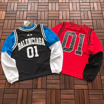 ￥~199 B🔥L🔥🔥🔥IA🔥A LONG-SLEEVE 11120237 (im 180CM 68KG iwear size M in the photo)