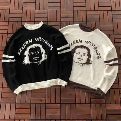 ￥~219 E.R.D SWEATER 22120213 (im 184CM 80KG iwear size M in the photo)