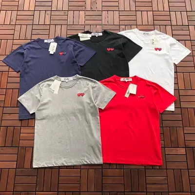 ￥~95 CDG T-SHIRT 11120263 (im 180CM 68KG iwear size M in the photo)