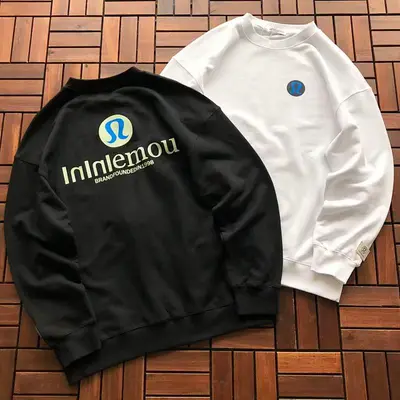 ￥~129 L🔥🔥UL🔥M🔥N SWEATER 33120212 (im 180CM 68KG iwear size M in the photo)