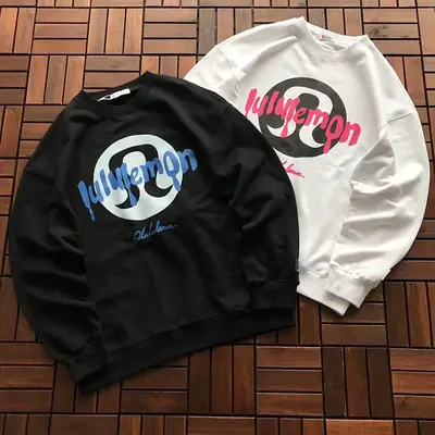 ￥~129 L🔥🔥UL🔥M🔥N SWEATER 33120208 (im 180CM 68KG iwear size M in the photo)