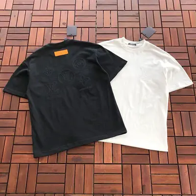 ¥~125 L🔥 T-SHIRT 11120343 (im 180CM 68KG iwear size S in the photo)