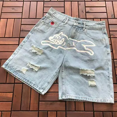 ￥~139 ICECREAM SHORTS JEANS 11120350 (im 180CM 68KG iwear size 32 in the photo)